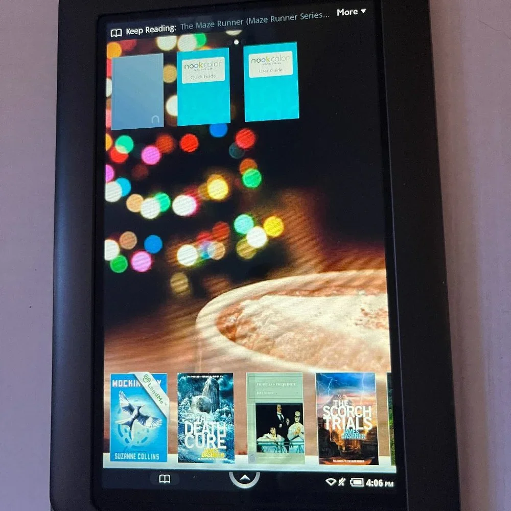 Barnes & Noble BNRV200 8GB NOOK Color Wifi eReader 7 (Slate)